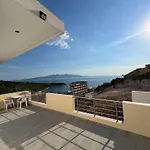 Blue View Apartment *