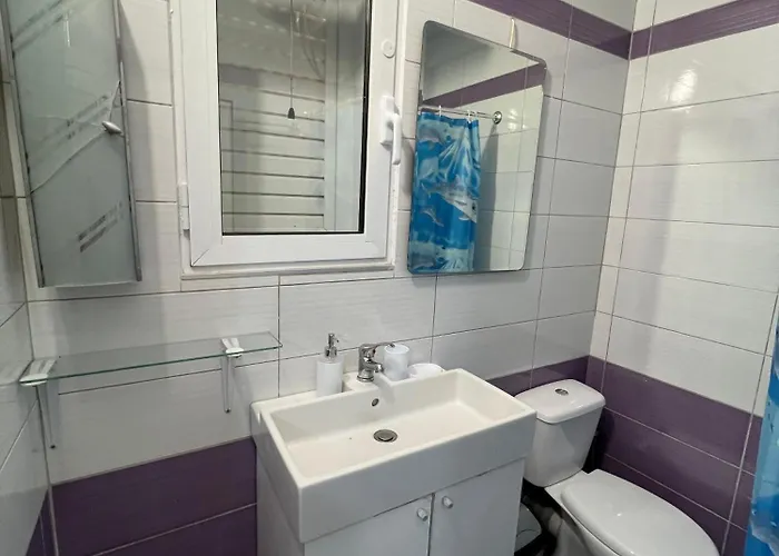 Blue View * Sarandë